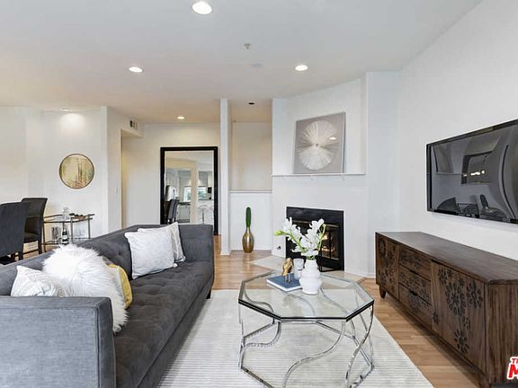 5th image of 3613 Glendon Ave APT 103