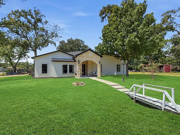 2nd image of 8005 Shagwood Dr