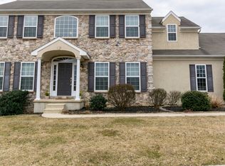 802 Edna Jane Ln, West Grove, PA 19390