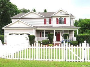 1111 E 7th St, Roanoke Rapids, NC 27870