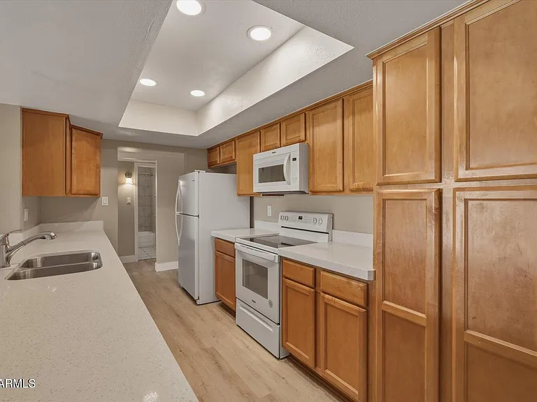 309 E Pebble Beach Dr — Photo 6