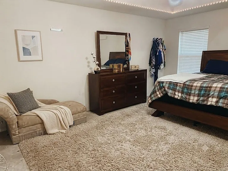 12910 Almeda Crossing Ct — Photo 5
