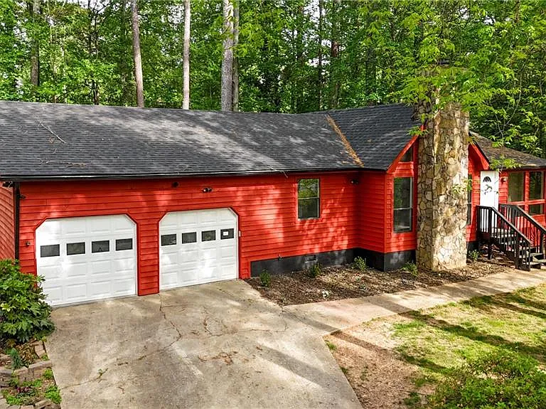 4380 Cary Dr — Photo 32