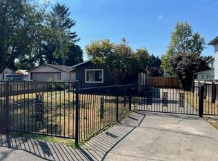 3920 Cedar St, Eureka, CA 95503
