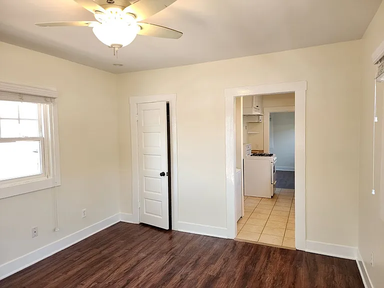276 C Ave — Photo 4