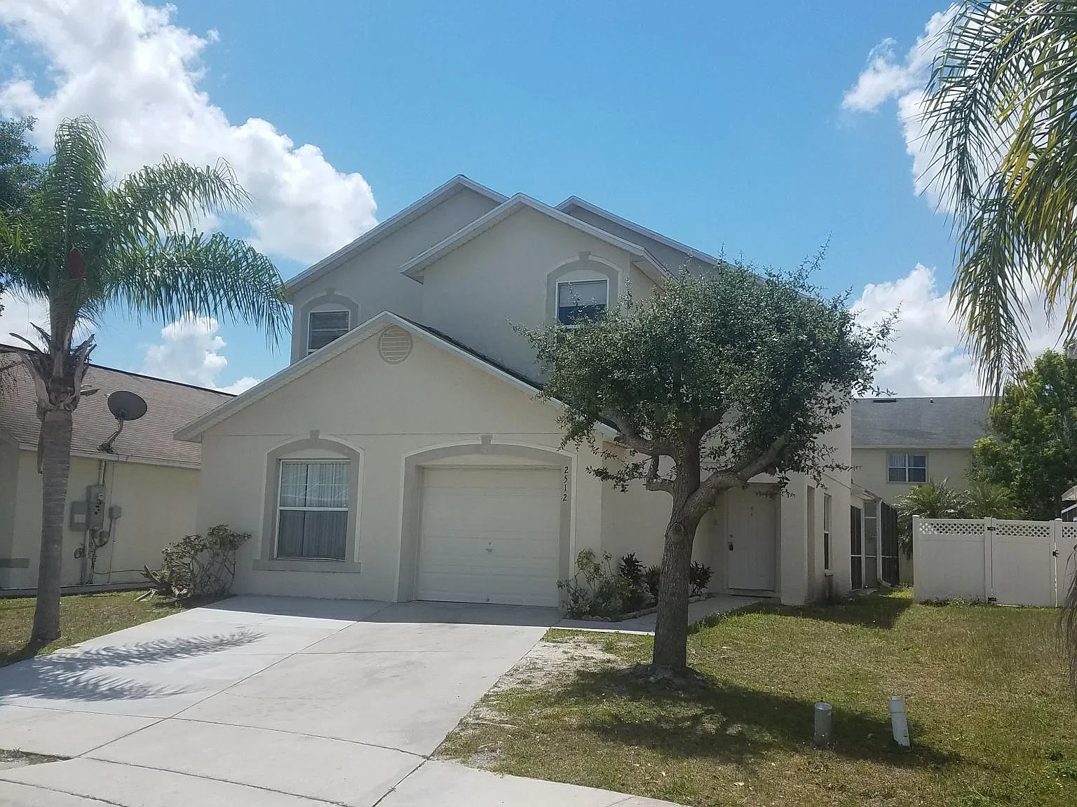5 bed, 2239 sqft, $2,800 — Photo 3