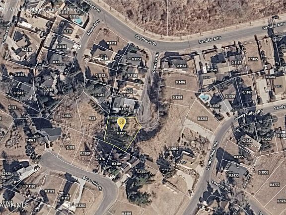 4th image of Denview Dr