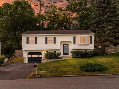 215 Patricia Lane, Manchester, NH, 03104