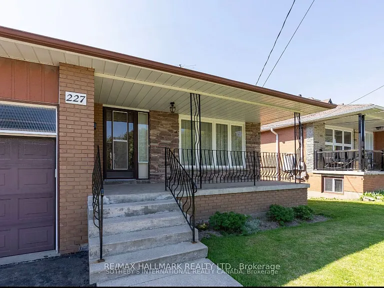 227 Elgin Mills Rd W — Photo 20