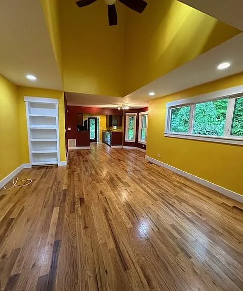 45 Florida Ave — Photo 4