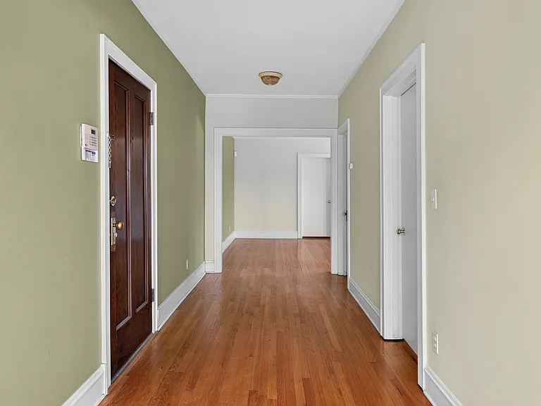 438 N Main St #N — Photo 5