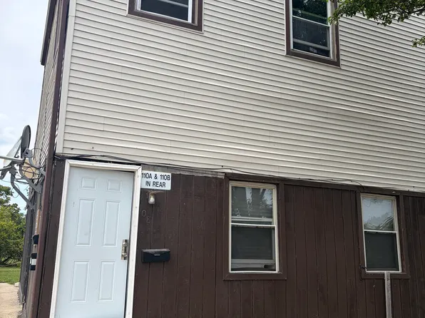 108 Winchester St, Monroe, MI 48161