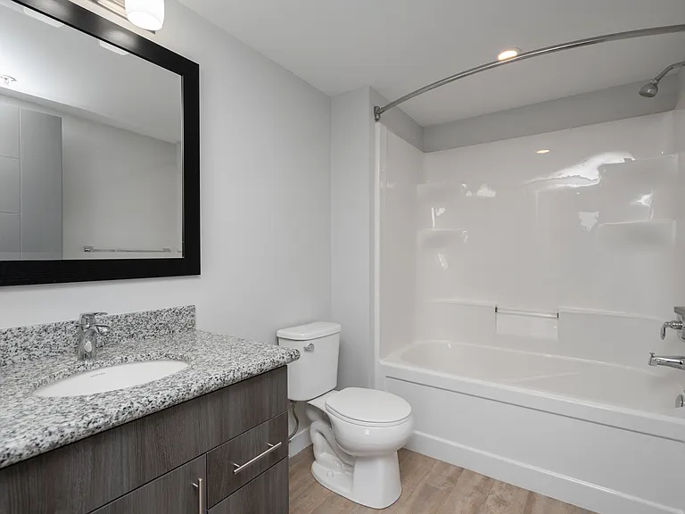 90 Waterford Green Cmn — Photo 20