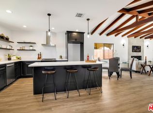 3970 Olmsted Ave, Los Angeles, CA 90008
