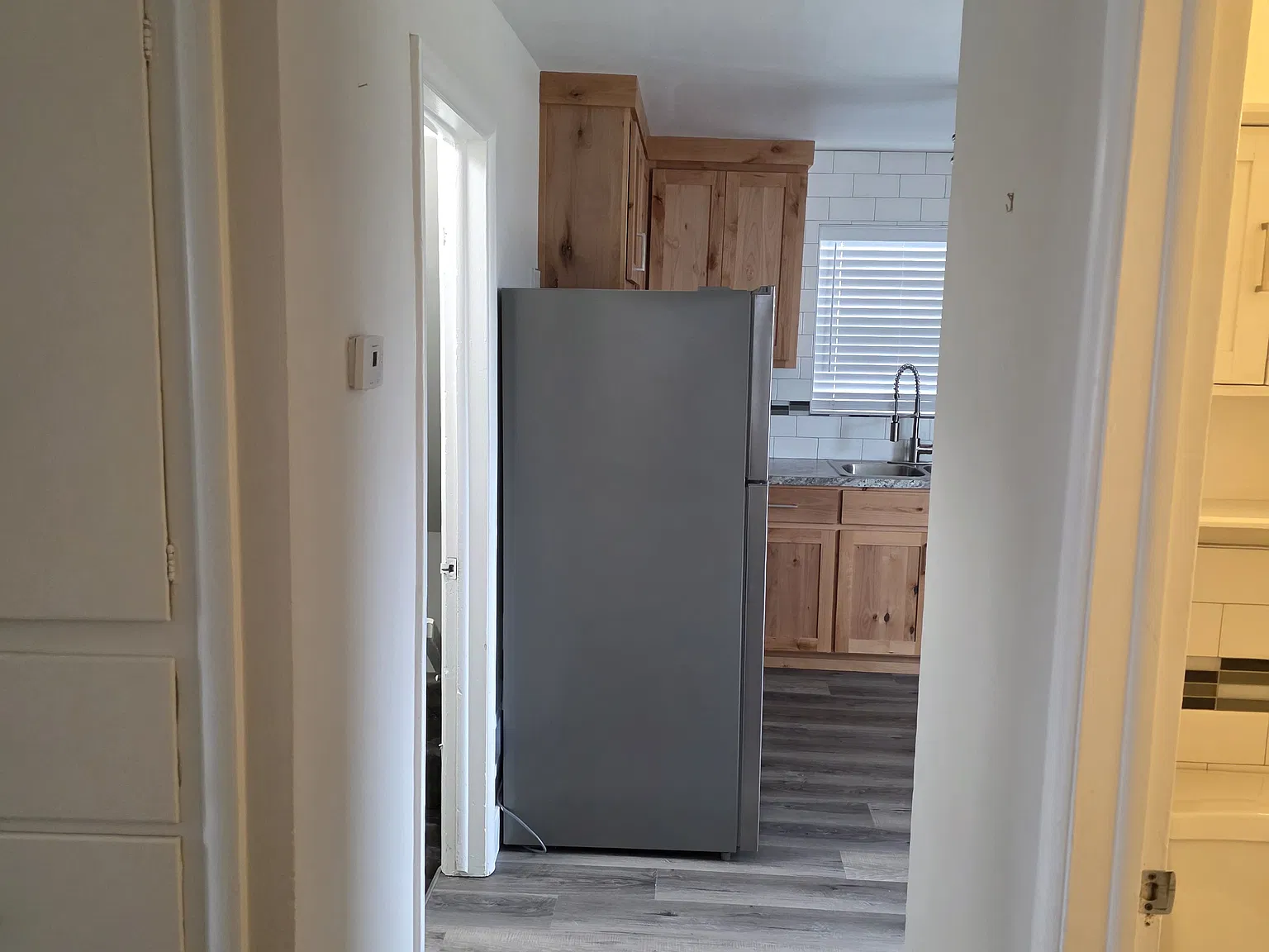 2 bed, 784 sqft, $1,400 — Photo 2