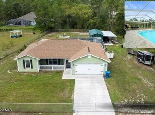 14043 Cedarwood Ave, Weeki Wachee, FL 34614