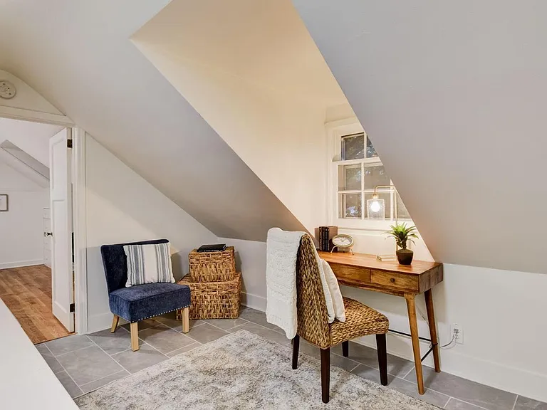 115 E Henry Clay St — Photo 15