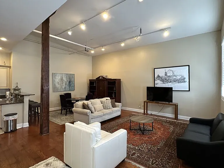 1025 Bienville St #317 — Photo 3