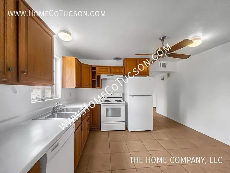 4738 E Cooper St — Photo 10