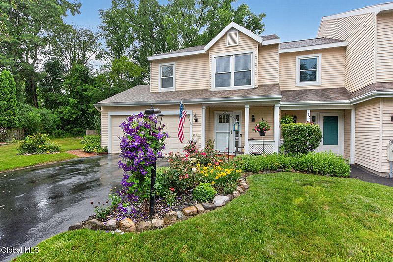 2nd image of 60 Stoney Creek Drive