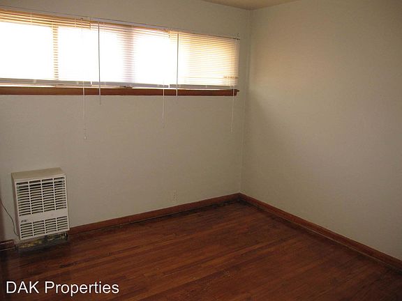 5th image of 5541 N Teutonia Ave APT 10