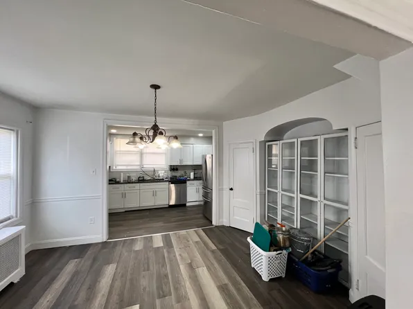 4201 Frost St, Philadelphia, PA 19136