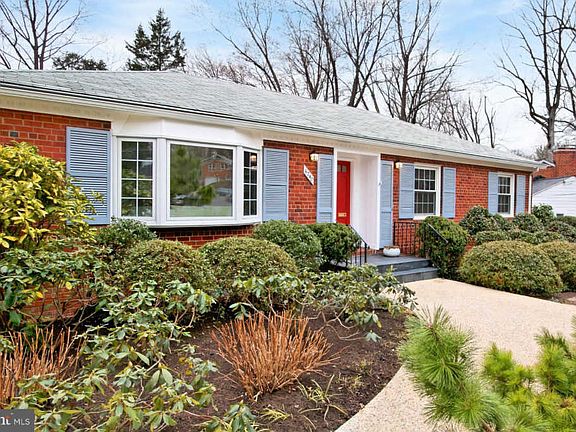 2nd image of 6240 Cheryl Dr