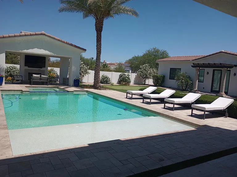 6823 E Valley Vista Ln — Photo 2
