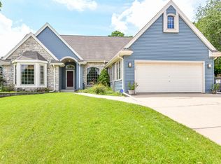 2308 Judith Ln, Waukesha, WI 53188