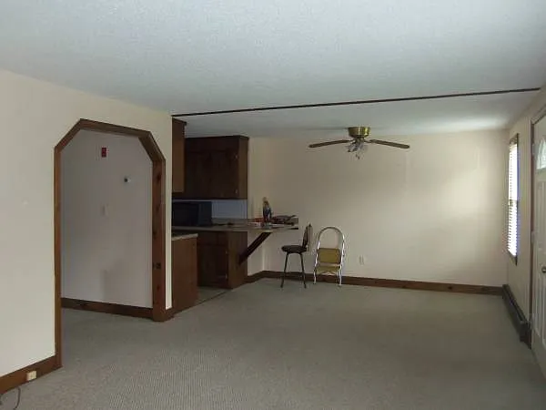 68 Carpenter Ln #8 — Photo 4