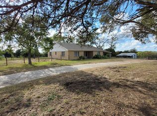 9113 Highway 105, Brenham, TX 77833