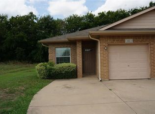 5922 Lovingham Ct, Arlington, TX 76017