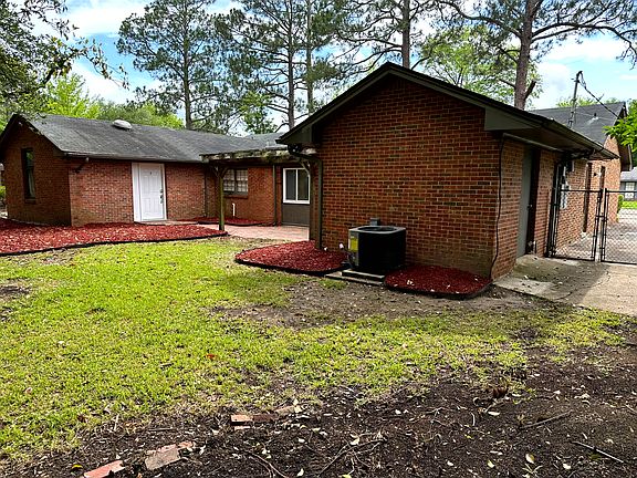 4th image of 3066 Merrimac Dr #7A