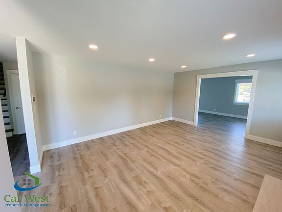 4th image of 4119 Wilkie Ct