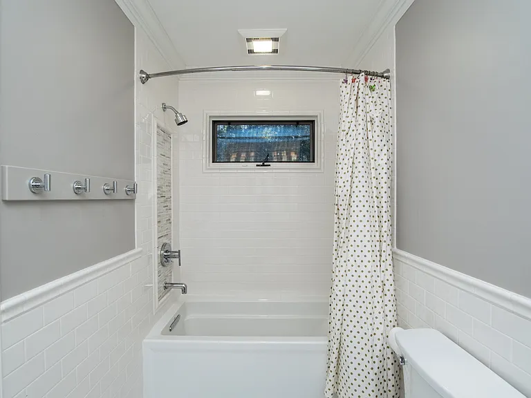 3911 Lakeside Dr — Photo 27