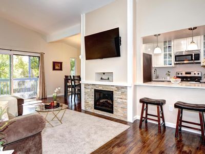 66 Laurie Meadows Dr APT 4, San Mateo, CA, 94403