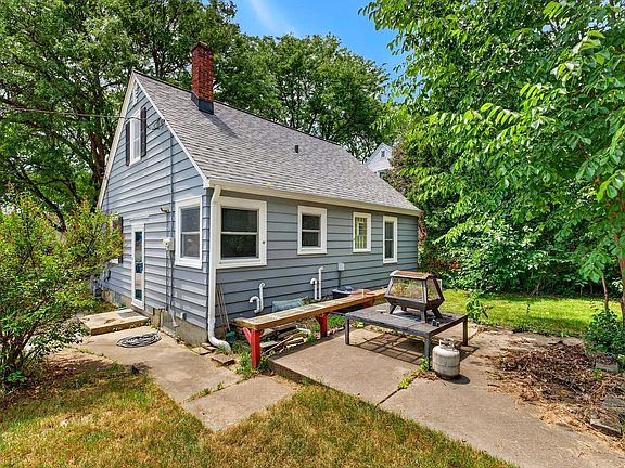 5th image of 9020 W Vincent PLACE