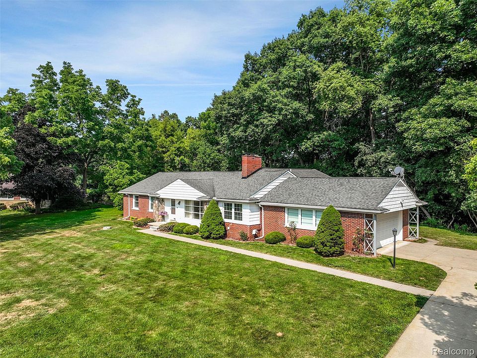 24800 N Cromwell Dr, photo 22