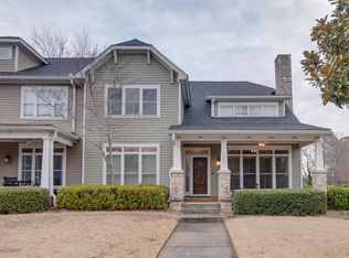 1525 Liberty Ln, Roswell, GA 30075
