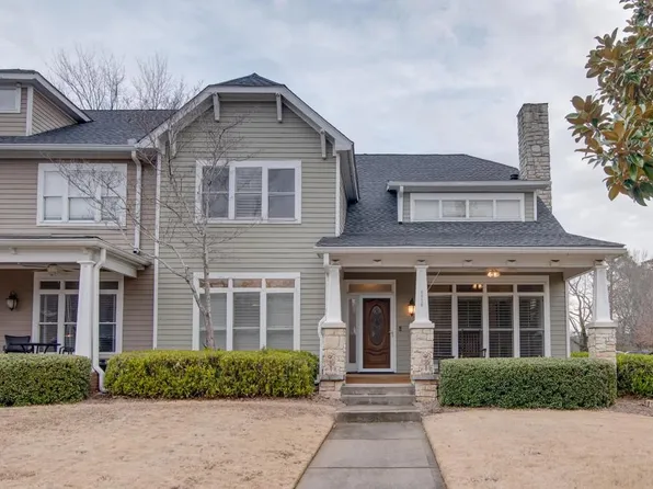 1525 Liberty Ln, Roswell, GA 30075