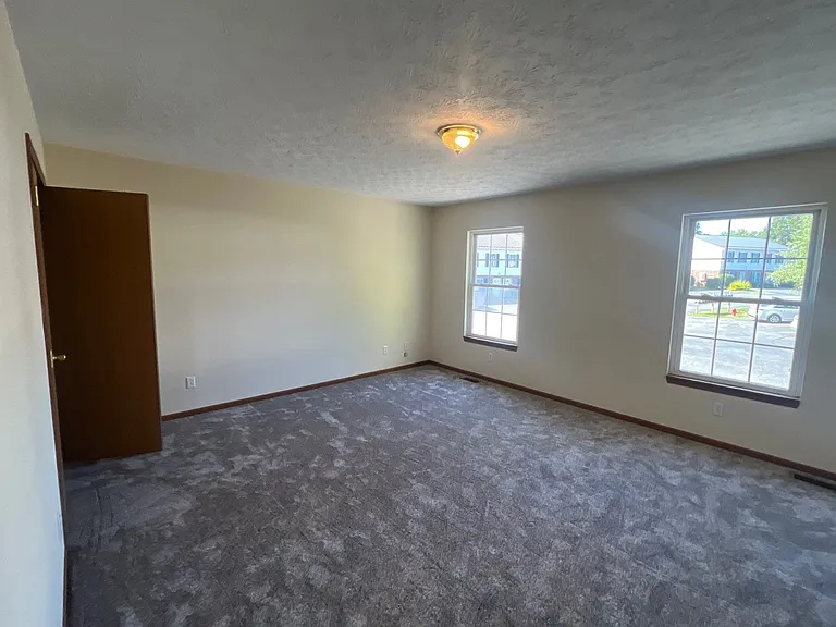 281 E Main St #3B — Photo 7