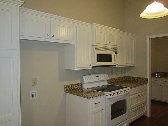 new kitchen with granite tops