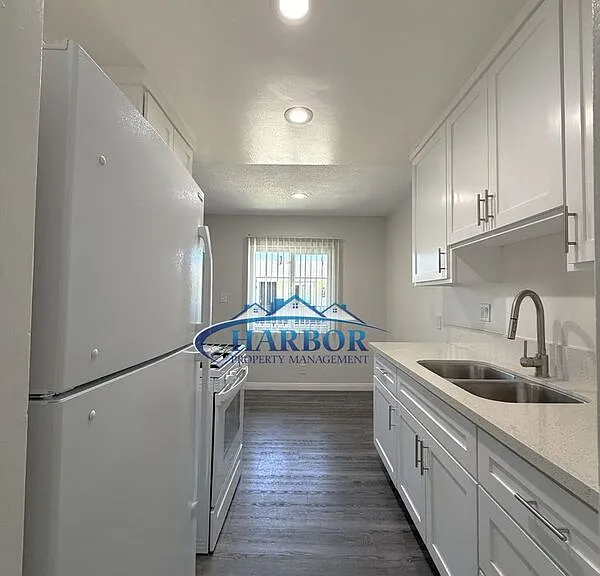 1388 Martin Luther King Jr Ave #8 — Photo 7