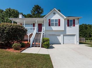 51 Paradise Pte, Douglasville, GA 30134
