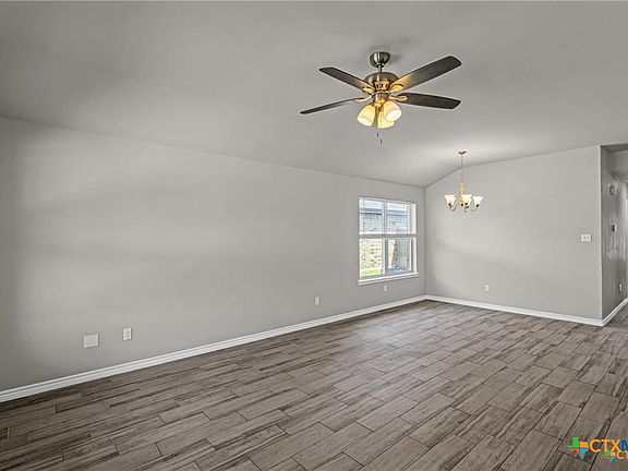 3rd image of 344 Arnold Dr