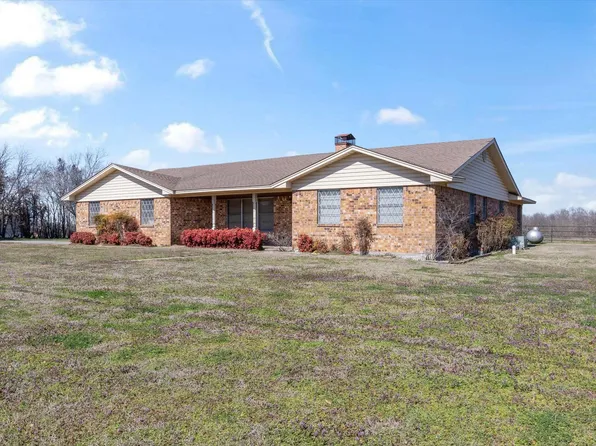 602 W Hayes St, Savoy, TX 75479