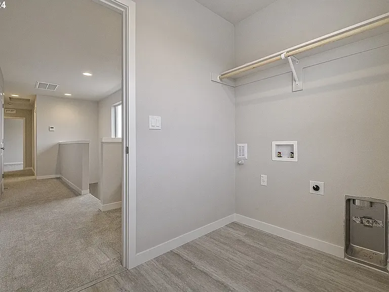 3634 Ash St — Photo 17
