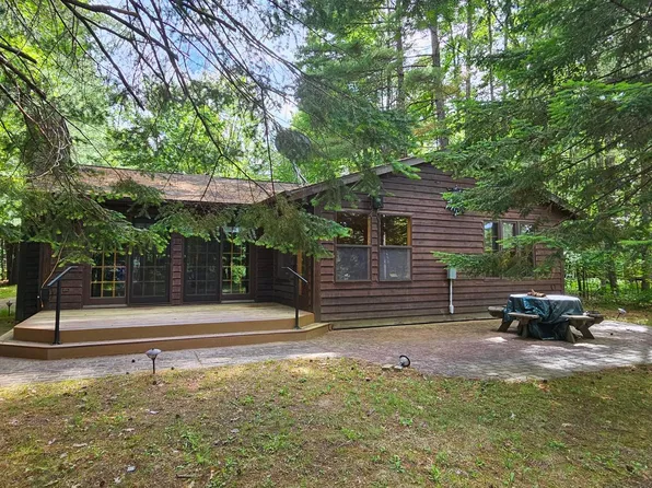 N11294 Clear Lake Rd, Elcho, WI 54428