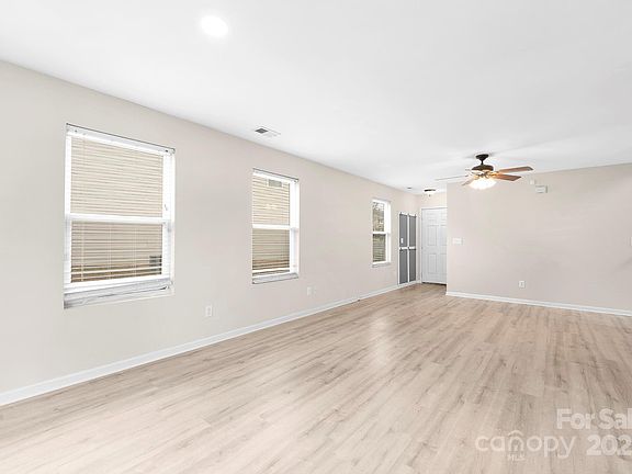 5th image of 3288 Denali Ct