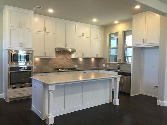 3rd image of 5905 Mayhew Ct